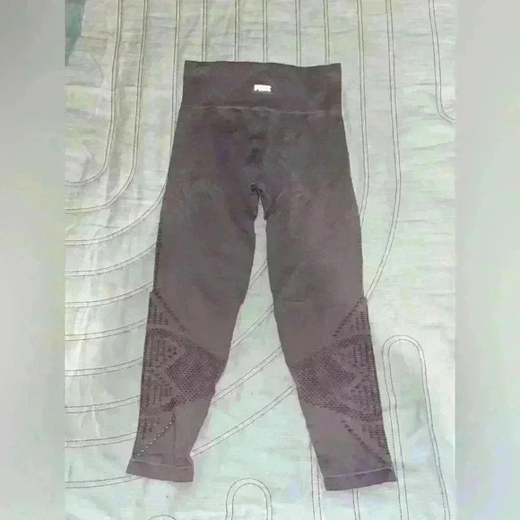 PINK cool and comfy leggings - Picture 3 of 4